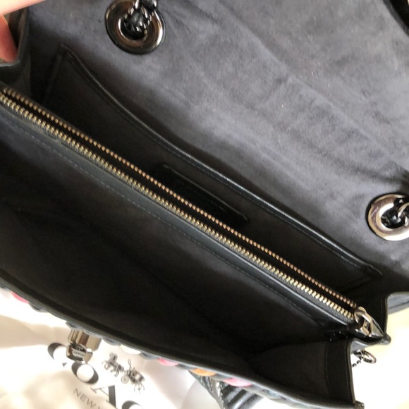 Coach Handbag - Picture 2 of 2